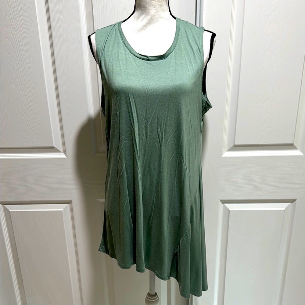 LOGO Layers Athletic Asymmetrical Tank
